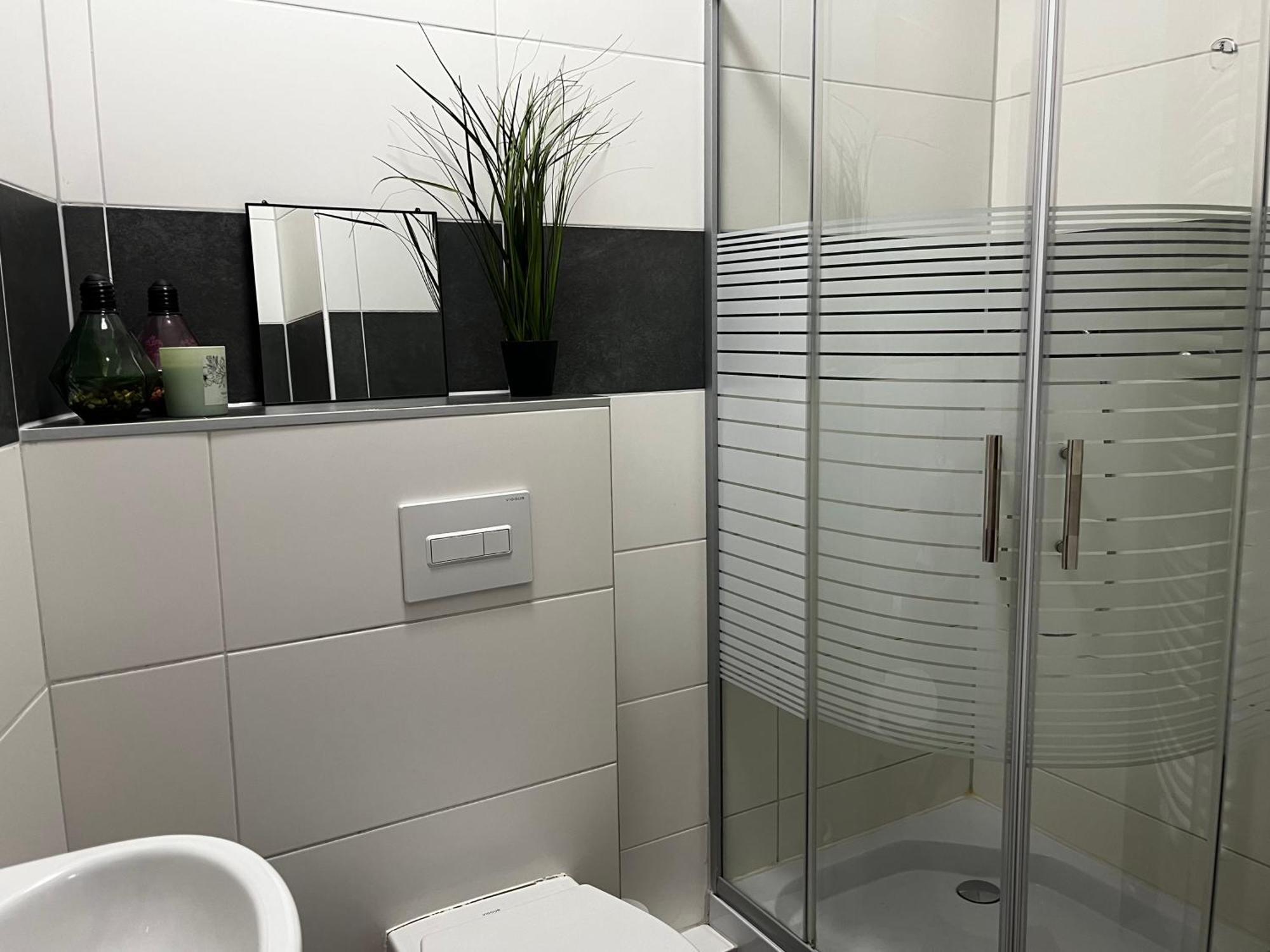 Karli'S Plaetzchen Apartment เกรา ภายนอก รูปภาพ
